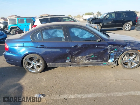 2011 BMW 3 Series 335i with VIN WBAPM5C55BF181990, listed as a IAAI auction lot 41169387 with 1 mi miles. Bid and sale history available at carsss.com. Image 13.