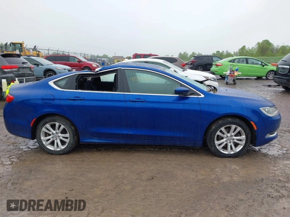 2015 Chrysler 200 Limited z VIN 1C3CCCAB8FN666691, wystawiony jako IAAI lot #42332599 z przebiegiem 101 480 mil mil oraz . Historia ofert i sprzedaży dostępna na DreamBid. Obrazek 13.