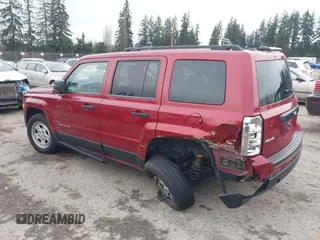 2014 Jeep Patriot Sport with VIN 1C4NJRBB2ED642242, listed as a IAAI auction lot 41156251 with 94,207 mi miles. Bid and sale history available at carsss.com. Image 3.