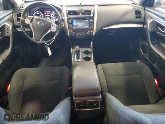 2015 Nissan Altima SV z VIN 1N4AL3AP8FC464188, wystawiony jako Copart lot #55529175 z przebiegiem 100 683 mil mil oraz Szkoda całkowita • Salvage title. Historia ofert i sprzedaży dostępna na DreamBid. Obrazek 8.