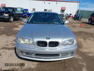 2001 BMW 3 Series 330Ci with VIN WBABN534X1JU35879, listed as a IAAI auction lot 41596963 with 206,953 mi miles. Bid and sale history available at carsss.com. Image 13.
