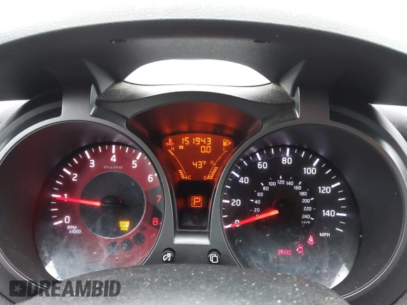 2014 Nissan Juke S with VIN JN8AF5MV7ET362861, listed as a IAAI auction lot 41832662 with 151,943 mi miles. Bid and sale history available at carsss.com. Image 7.