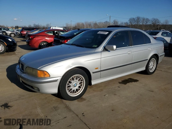 1999 BMW 5 Series 528iA with VIN WBADM6331XBY22302, listed as a Copart auction lot 43232585 with 196,519 mi miles and Clean Title. Bid and sale history available at carsss.com. Image 1.