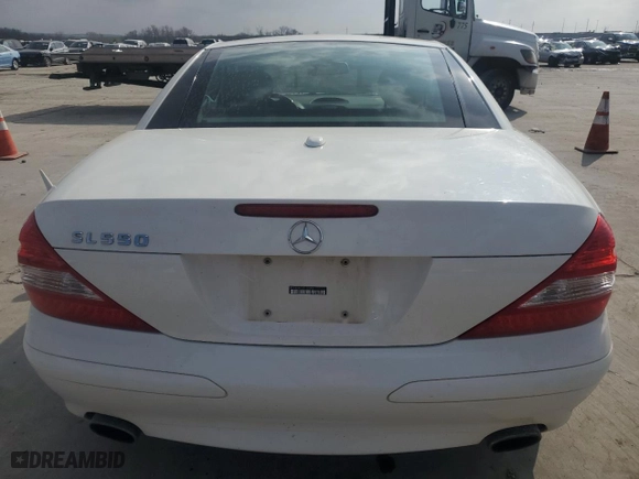 2007 Mercedes-Benz SL-Class 5.5L V8 with VIN WDBSK71F97F122358, listed as a Copart auction lot 43818645 with 151,545 mi miles and Salvage Title. Bid and sale history available at carsss.com. Image 6.