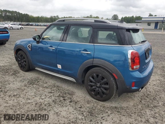 2020 MINI Countryman Cooper S with VIN WMZYW7C08L3L75384, listed as a Copart auction lot 72835914 with 42,584 mi miles and Salvage Title. Bid and sale history available at carsss.com. Image 2.