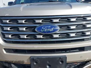 2017 Ford Explorer XLT z VIN 1FM5K7D89HGD85422, wystawiony jako IAAI lot #41787616 z przebiegiem 32 068 mil mil oraz . Historia ofert i sprzedaży dostępna na DreamBid. Obrazek 21.