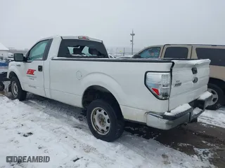 2014 Ford F-150 XL with VIN 1FTNF1CF9EKE28137, listed as a IAAI auction lot 41577971 with 180,000 mi miles. Bid and sale history available at carsss.com. Image 3.