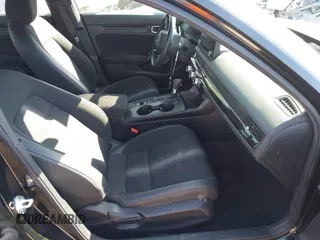 2024 Honda Civic Sport with VIN 2HGFE2F53RH507866, listed as a IAAI auction lot 41240327 with 33,260 mi miles and . Bid and sale history available at DreamBid. Image 5.