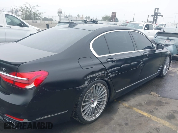 2018 BMW 7 Series ALPINA B7 xDrive with VIN WBA7F2C5XJG856217, listed as a IAAI auction lot 41473030 with 49,298 mi miles. Bid and sale history available at carsss.com. Image 6.