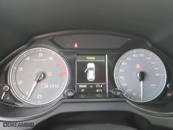 2016 Audi SQ5 Premium Plus with VIN WA1CCAFP3GA009787, listed as a Copart auction lot 46664545 with 69,409 mi miles and Salvage Title. Bid and sale history available at carsss.com. Image 9.