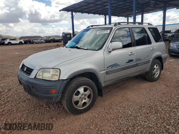1998 Honda CR-V LX with VIN JHLRD1745WC094753, listed as a Copart auction lot 48888575 with 298,615 mi miles and Salvage Title. Bid and sale history available at carsss.com. Image 1.