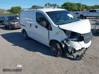 2015 Chevrolet City Express Cargo Van LS with VIN 3N63M0YN3FK709313, listed as a IAAI auction lot 41753887 with 124,168 mi miles. Bid and sale history available at carsss.com. Image 1.