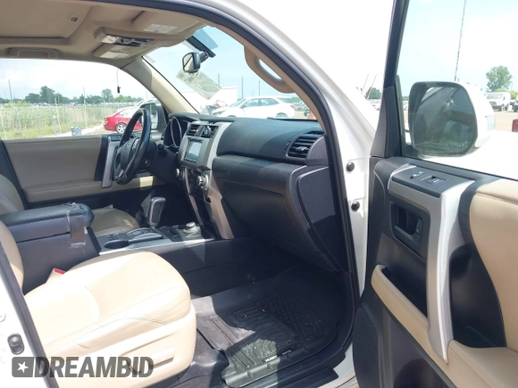 2011 Toyota 4Runner Trail с VIN JTEBU5JRXB5033547, выставлен на аукционе IAAI как лот 42576807 с пробегом 233 681 миль миль и . История ставок и продаж доступна на DreamBid. Изображение 5.