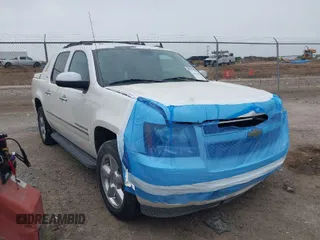 2012 Chevrolet Avalanche LTZ with VIN 3GNMCGE04CG103276, listed as a IAAI auction lot 41913522 with 139,633 mi miles and . Bid and sale history available at DreamBid. Image 1.