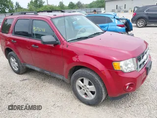 2010 Ford Escape XLT с VIN 1FMCU0D79AKA02128, выставлен на аукционе IAAI как лот 42516411 с пробегом 122 182 миль миль и . История ставок и продаж доступна на DreamBid. Изображение 1.