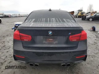 2017 BMW M3 z VIN WBS8M9C57H5G83957, wystawiony jako Copart lot #85816564 z przebiegiem 44 751 mil mil oraz Szkoda całkowita • Salvage title. Historia ofert i sprzedaży dostępna na DreamBid. Obrazek 6.