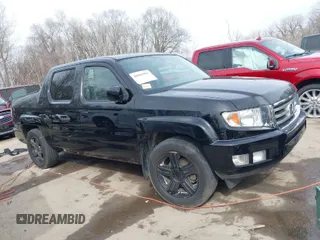 2013 Honda Ridgeline RTL with VIN 5FPYK1F55DB013945, listed as a IAAI auction lot 41801981 with 192,840 mi miles. Bid and sale history available at carsss.com. Image 1.
