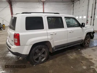 2015 Jeep Patriot High Altitude with VIN 1C4NJRFB5FD427093, listed as a Copart auction lot 88139895 with 67,182 mi miles and Salvage title. Bid and sale history available at DreamBid. Image 3.