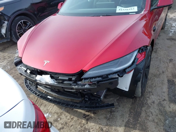 2025 Tesla Model 3 Long Range with VIN 5YJ3E1EB7SF890659, listed as a IAAI auction lot 41550353 with 1,004 mi miles and . Bid and sale history available at DreamBid. Image 13.
