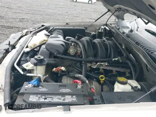 2006 Ford Explorer Limited with VIN 1FMEU758X6UA03972, listed as a IAAI auction lot 43526806 with 240,455 mi miles and . Bid and sale history available at DreamBid. Image 12.