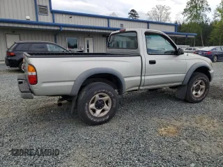 2001 Toyota Tacoma PreRunner with VIN 5TENM92N21Z783248, listed as a Copart auction lot 52572235 with 206,536 mi miles and Salvage title. Bid and sale history available at DreamBid. Image 3.