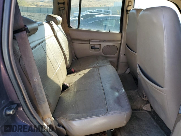 1998 Ford Explorer XL with VIN 1FMZU32E4WZA47070, listed as a Copart auction lot 79310574 with 236,843 mi miles and Clean title. Bid and sale history available at DreamBid. Image 11.