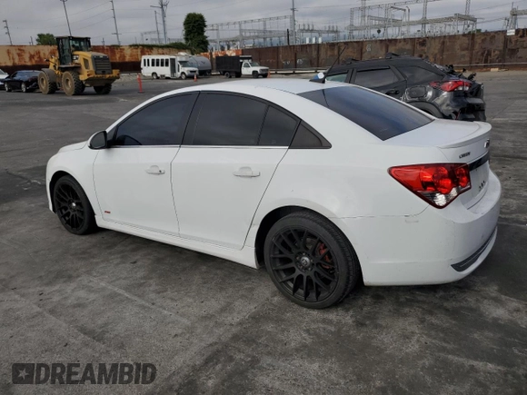 2014 Chevrolet Cruze 2LT z VIN 1G1PE5SB9E7436879, wystawiony jako Copart lot #59379565 z przebiegiem 183 282 mil mil oraz Czysty tytuł • Clean title. Historia ofert i sprzedaży dostępna na DreamBid. Obrazek 2.