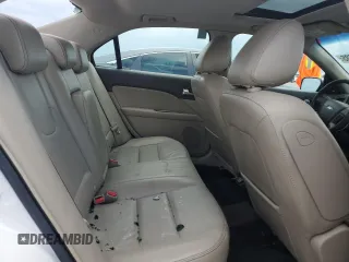 2010 Ford Fusion Hybrid z VIN 3FADP0L34AR186085, wystawiony jako Copart lot #55291735 z przebiegiem 282 029 mil mil oraz Szkody całkowita. Historia ofert i sprzedaży dostępna na DreamBid. Obrazek 10.