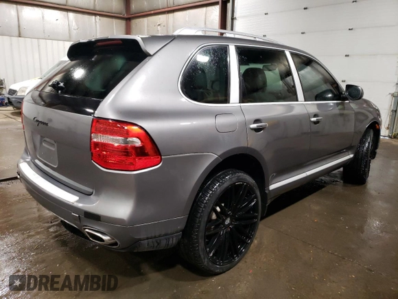 2010 Porsche Cayenne z VIN WP1AA2AP6ALA12371, wystawiony jako Copart lot #52828165 z przebiegiem 86 977 mil mil oraz Czysty tytuł • Clean title. Historia ofert i sprzedaży dostępna na DreamBid. Obrazek 3.