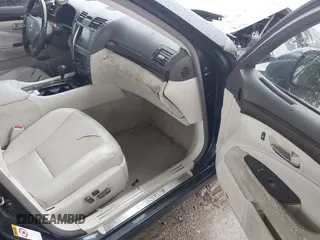 2007 Lexus LS 460 z VIN JTHBL46F275041387, wystawiony jako IAAI lot #42417384 z przebiegiem 154 787 mil mil oraz . Historia ofert i sprzedaży dostępna na DreamBid. Obrazek 5.