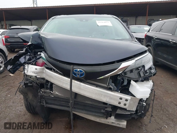 2024 Toyota Sienna XLE with VIN 5TDJSKFC3RS129744, listed as a IAAI auction lot 41564077 with 9,224 mi miles and . Bid and sale history available at DreamBid. Image 12.