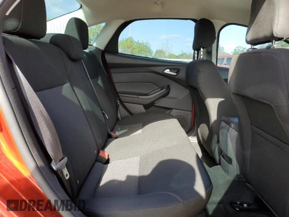 2018 Ford Focus SE with VIN 1FADP3FE6JL240371, listed as a Copart auction lot 52652735 with 42,745 mi miles and Salvage Title. Bid and sale history available at carsss.com. Image 10.