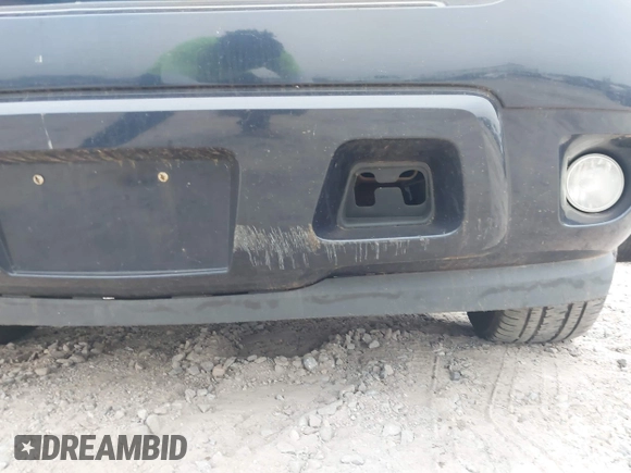 2007 Chevrolet Tahoe LT with VIN 1GNFC13067R417140, listed as a IAAI auction lot 42885810 with 243,470 mi miles and . Bid and sale history available at DreamBid. Image 13.