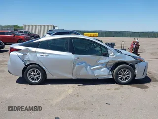 2021 Toyota Prius L Eco с VIN JTDKAMFU4M3148082, выставлен на аукционе IAAI как лот 42246788 с пробегом 72 124 миль миль и . История ставок и продаж доступна на DreamBid. Изображение 14.