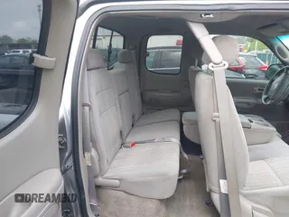 2003 Toyota Tundra SR5 with VIN 5TBRT34163S434212, listed as a IAAI auction lot 42075757 with 196,485 mi miles and . Bid and sale history available at DreamBid. Image 8.