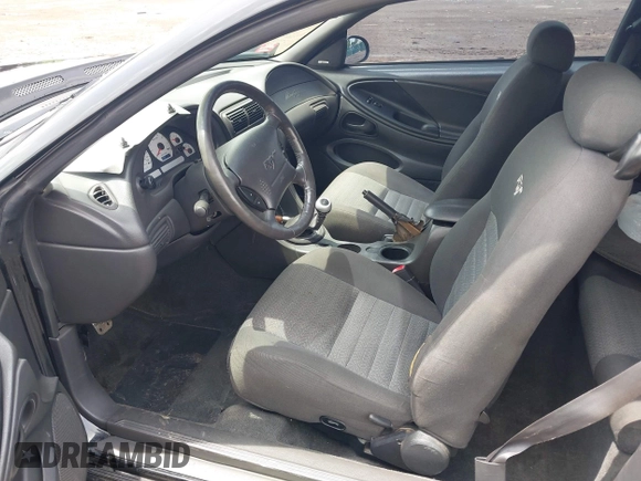 2001 Ford Mustang GT Deluxe with VIN 1FAFP42X01F256120, listed as a IAAI auction lot 42446560 with Not provided miles and . Bid and sale history available at DreamBid. Image 5.