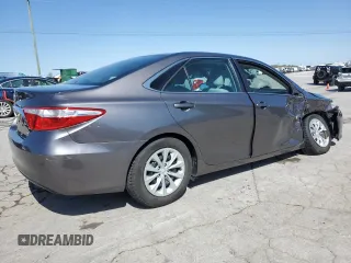 2015 Toyota Camry XLE with VIN 4T4BF1FKXFR473476, listed as a Copart auction lot 52590785 with 62,312 mi miles and Salvage Title. Bid and sale history available at carsss.com. Image 3.