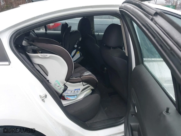 2012 Chevrolet Cruze LT w/1LT with VIN 1G1PF5SC5C7396058, listed as a IAAI auction lot 41067561 with 126,375 mi miles. Bid and sale history available at carsss.com. Image 8.