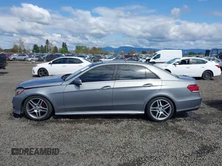 2014 Mercedes-Benz E 350 Luxury with VIN WDDHF8JB4EB044472, listed as a IAAI auction lot 41953476 with 145,020 mi miles and . Bid and sale history available at DreamBid. Image 14.