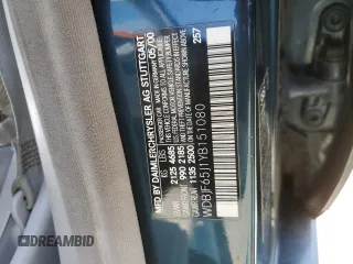 2000 Mercedes-Benz E-Class with VIN WDBJF65J1YB151080, listed as a Copart auction lot 54421955 with 392,612 mi miles and Salvage Title. Bid and sale history available at carsss.com. Image 14.