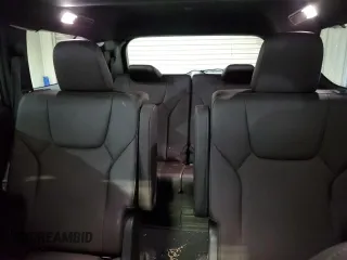 2024 Lexus TX 350 z VIN 5TDAAAB62RS007454, wystawiony jako Copart lot #50469895 z przebiegiem 25 003 mil mil oraz Szkoda całkowita • Salvage title. Historia ofert i sprzedaży dostępna na DreamBid. Obrazek 10.