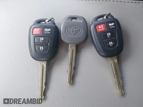 2017 Toyota Camry XLE z VIN 4T1BF1FK2HU759707, wystawiony jako IAAI lot #42192165 z przebiegiem 103 000 mil mil oraz . Historia ofert i sprzedaży dostępna na DreamBid. Obrazek 11.