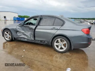 2013 BMW 3 Series 328i z VIN WBA3A5G53DNP19533, wystawiony jako Copart lot #55752525 z przebiegiem 92 472 mil mil oraz Szkoda całkowita • Salvage title. Historia ofert i sprzedaży dostępna na DreamBid. Obrazek 2.