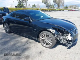2014 Infiniti Q60 Coupe Journey with VIN JN1CV6EK5EM110783, listed as a IAAI auction lot 41701803 with 117,144 mi miles. Bid and sale history available at carsss.com. Image 1.