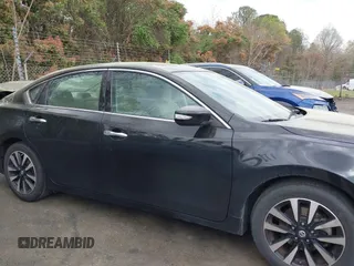 2018 Nissan Altima S with VIN 1N4AL3AP3JC195154, listed as a IAAI auction lot 41879582 with 160,162 mi miles and . Bid and sale history available at DreamBid. Image 13.