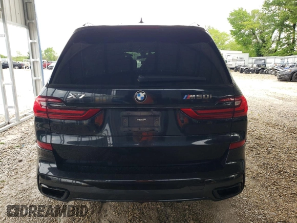 2020 BMW X7 M50i z VIN 5UXCX6C06LLE35455, wystawiony jako Copart lot #54965075 z przebiegiem Nie podano mil oraz Szkoda całkowita • Salvage title. Historia ofert i sprzedaży dostępna na DreamBid. Obrazek 6.