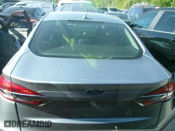 2020 Ford Fusion SE with VIN 3FA6P0HD5LR104944, listed as a IAAI auction lot 42248482 with 77,822 mi miles and . Bid and sale history available at DreamBid. Image 1.