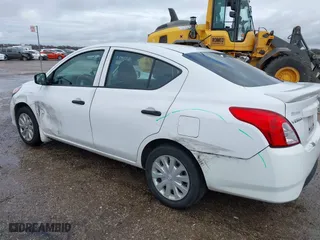 2019 Nissan Versa Sedan SV with VIN 3N1CN7AP1KL809325, listed as a IAAI auction lot 41199329 with 95,726 mi miles. Bid and sale history available at carsss.com. Image 3.