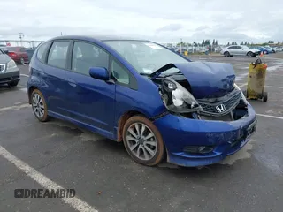 2012 Honda Fit Sport with VIN JHMGE8H50CC038148, listed as a IAAI auction lot 41966130 with 112,390 mi miles. Bid and sale history available at carsss.com. Image 1.
