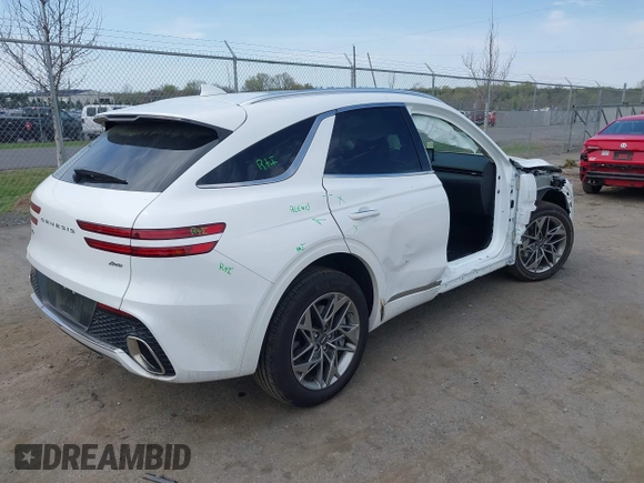 2024 Genesis GV70 2.5T with VIN 5NMMADTB8RH014051, listed as a IAAI auction lot 42016285 with 9,671 mi miles and . Bid and sale history available at DreamBid. Image 4.
